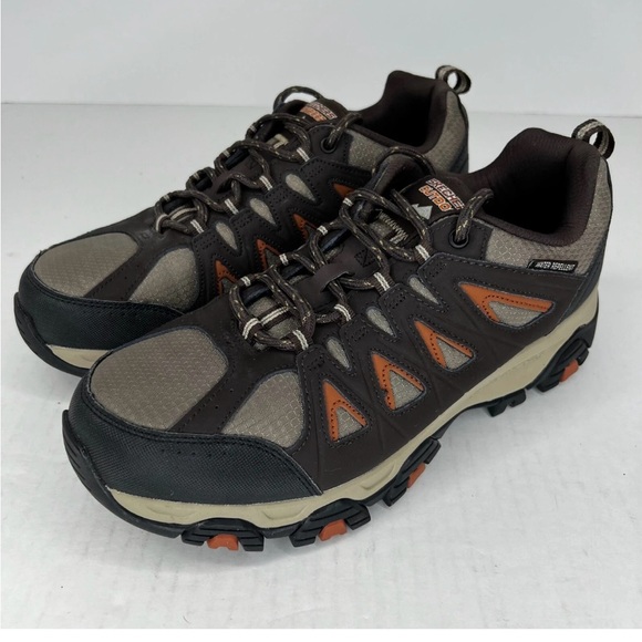 Skechers Men\'s Brown and Orange Athletic Shoes main image 6